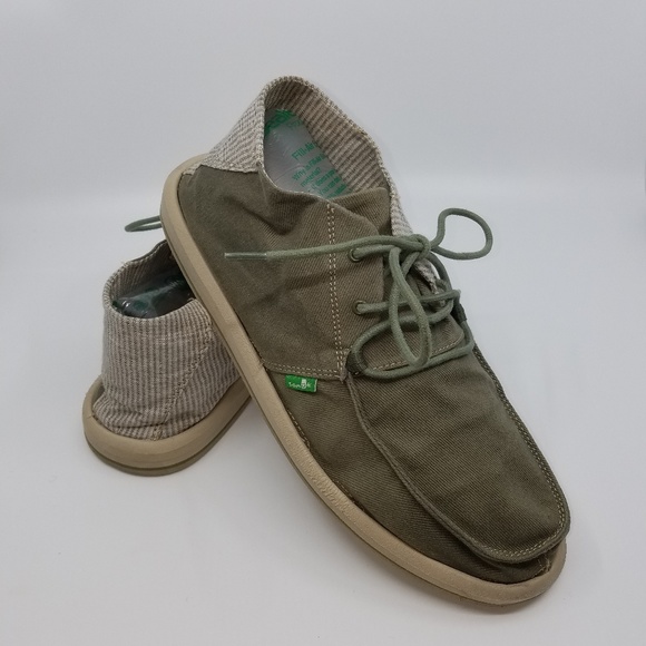 mid top canvas shoes